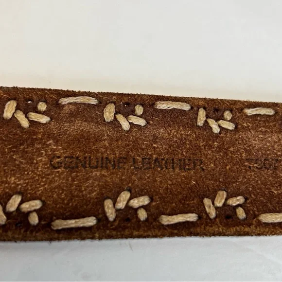 Aeropostale Womens Brown Leather Cinch Belt-40” long x 1.5” tall Sz Medium Super - Picture 7 of 7